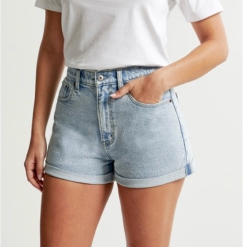 Abercrombie & Fitch Light Wash Denim Shorts